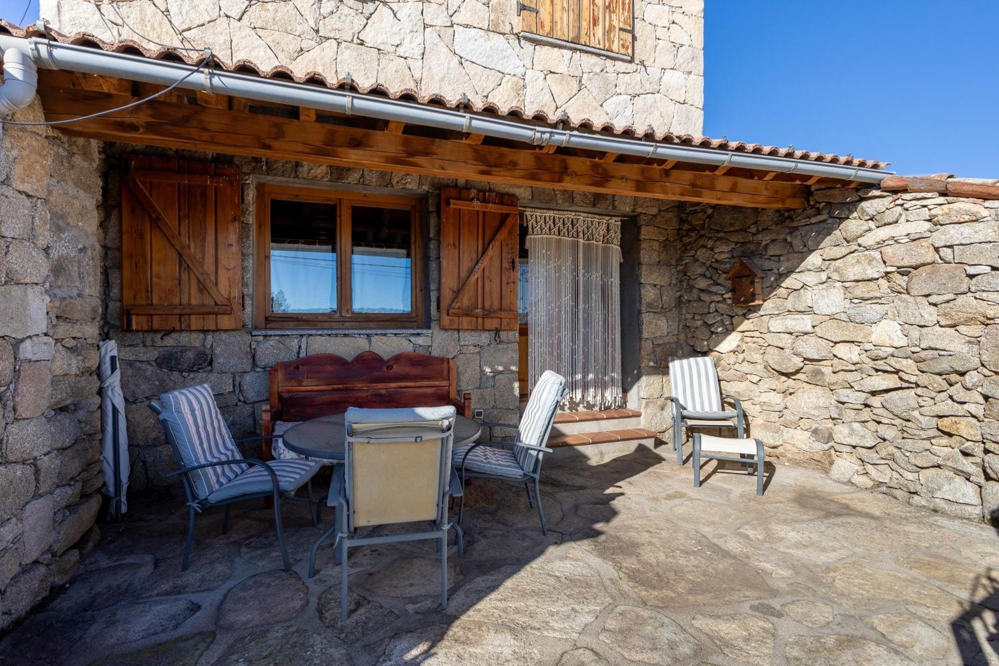 Apartamento de 3 dormitorios con vistas a las montañas